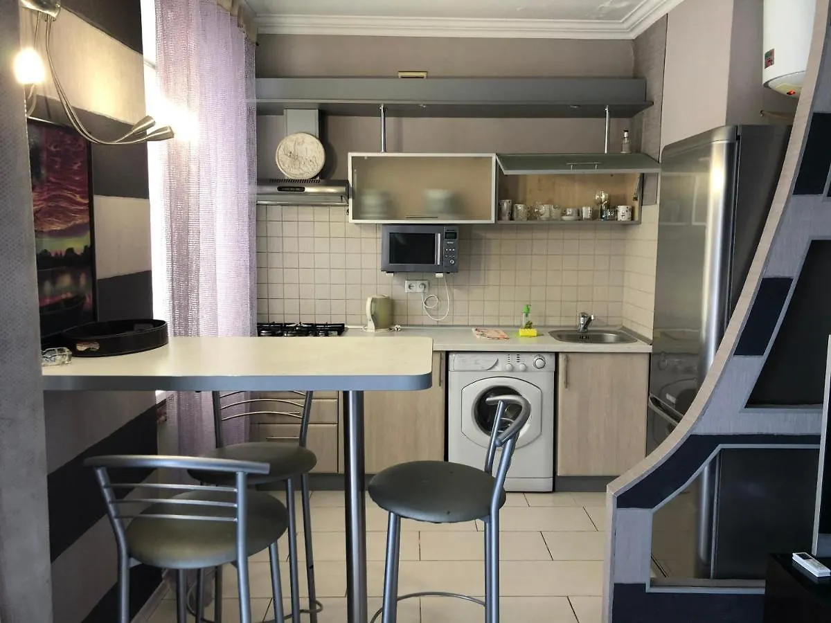 Kievhall Apartments